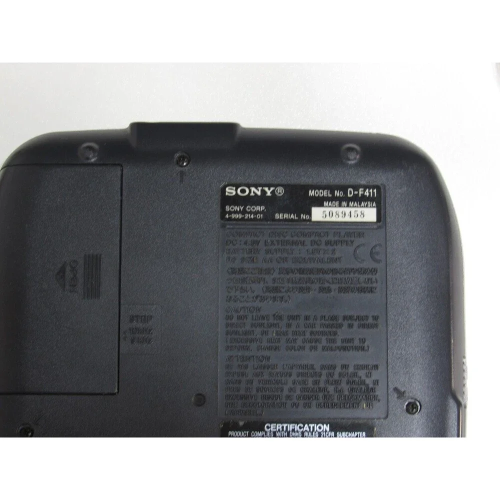 Sony Discman D-F411 Portable CD Player AM/FM Radio ESP2 Car Kit Headphones Works
